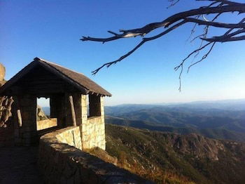 Apple Blossom Retreat - NT Tourism 4