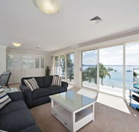 Soldiers Point Road 245 Wanda View - Accommodation NT