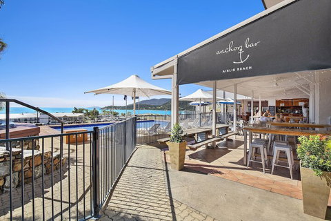 Ocean Views 9 - Accommodation NT 2