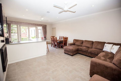 BEL MIREN DUSTY MILLER - Accommodation NT 3
