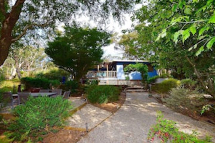  Accommodation NT