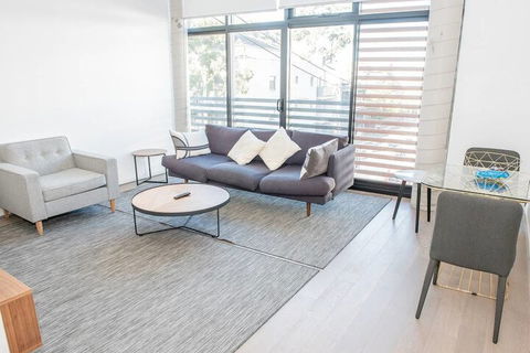 Super Cool Newtown Pad H393 - NT Tourism 2