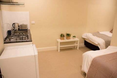 T & M HOUSE - Accommodation NT 4
