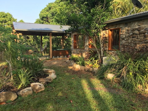 Palm Grove Rainforest Retreat - Accommodation NT 0