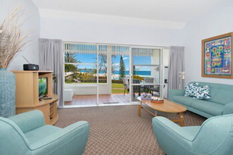 Quarterdeck Unit 2 Lennox Head - NT Tourism 0