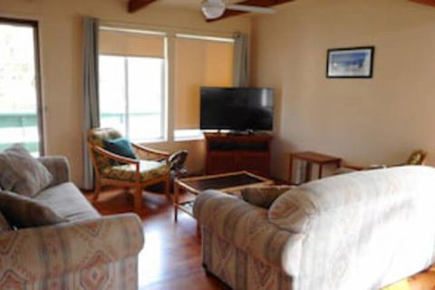 Villa Davoll At Hat Head - NT Tourism 0