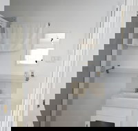 Crows Nest QLD Tourist Park - Accommodation NT