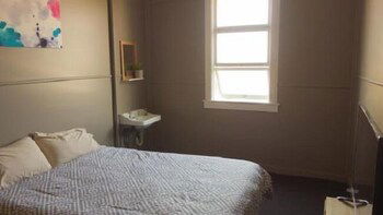 Kerwick Hotel - Accommodation NT 5