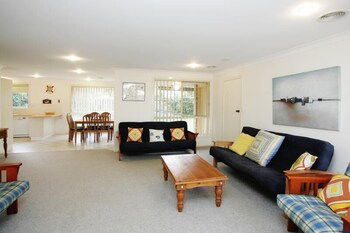 Beach Comber - Accommodation NT 4