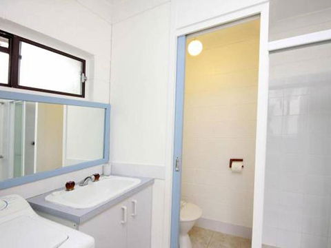 Villa Manyana Unit 25 - Accommodation NT 4