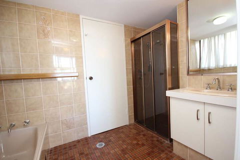 Pinnacle Unit 403 - Accommodation NT 7