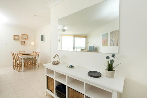 Beachpoint Unit 501 28 North Street - Accommodation NT 2