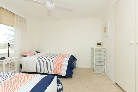Beachpoint Unit 501 28 North Street - Accommodation NT 4