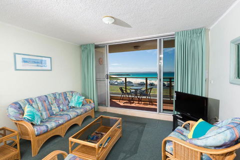 Ebbtide Unit 07 2 6 North Street - Accommodation NT 3