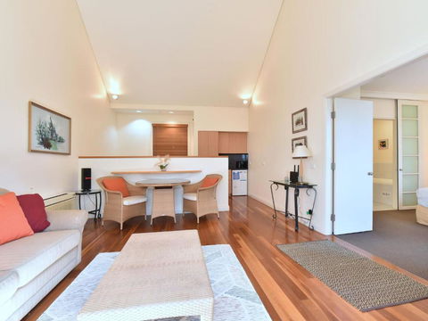 Villa Spa Executive 1br Champagne Resort Condo Located Within Cypress Lakes Resort (nothing Is More Central) - Accommodation NT 3