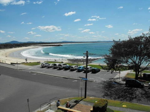 Beachpoint Unit 202 28 North Street - Accommodation NT 4