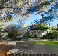 8 Ophir Cottage in Ventnor - Accommodation NT