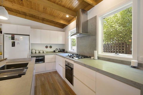 Just Beachy Beach House Pet Friendly! - Accommodation NT 5