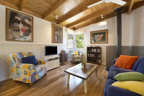 Just Beachy Beach House Pet Friendly! - Accommodation NT 0