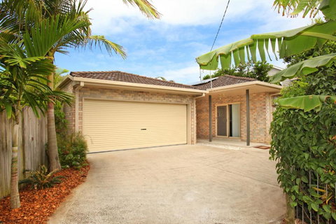 15 Joanne Street Marcoola - Accommodation NT 2