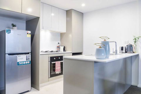 Charming & Spacious Living In A Serene Location - Accommodation NT 2