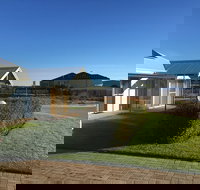 Golf and Beach Retreat - Accommodation NT