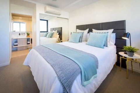 Hamilton 1107 - Accommodation NT 6