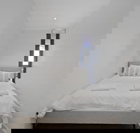 Brand New Fully Furnished Apartment near Macquarie Centre - Accommodation NT