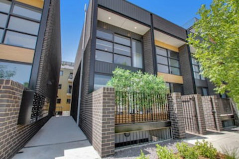 Accommodate Canberra - Parbery - Accommodation NT 0