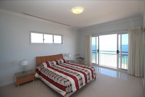 Deep Blue 14 - Accommodation NT 4