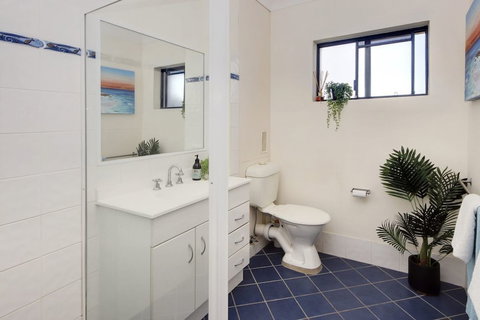 Anchored At South West Rocks - Accommodation NT 0