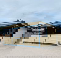 Venus Bay Beachfront Tourist Park - Accommodation NT