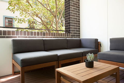 Urban Rest - Mary St - NT Tourism 0