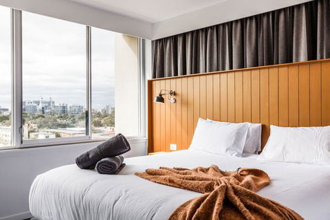 Exquisite 2 Bedroom Beach City Views - NT Tourism 7
