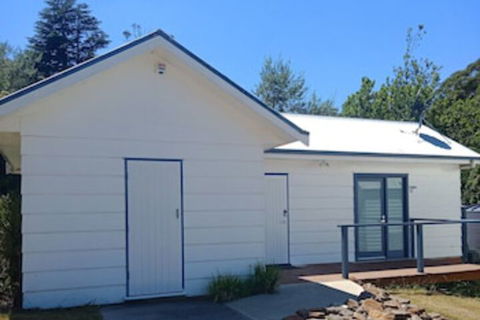 Old White Church Bed & Breakfast - Accommodation NT 0