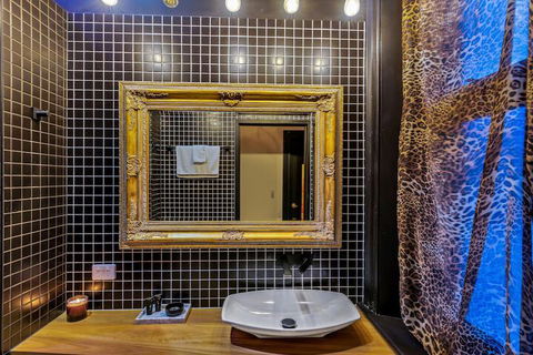 BANK192 - Accommodation NT 6