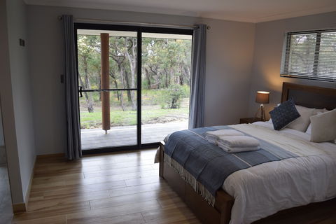Eagle Bay House - Accommodation NT 2