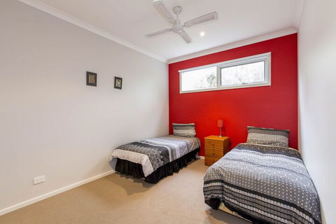 Breezes PET Friendly - Accommodation NT 3