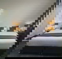 The Parade Hotel - Accommodation NT