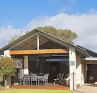 Footsteps From The Bay - Accommodation NT