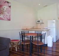 11 Korora Palms 1 Bedroom Bure - Accommodation NT