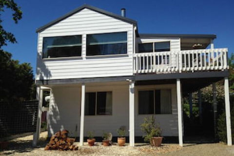 Yarraglen BnB - Accommodation NT 0