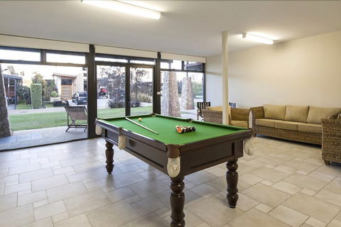 Regency Beach Club - Accommodation NT 5