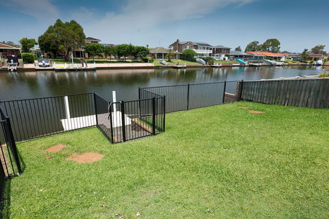 Lake House On Elouera - Accommodation NT 0