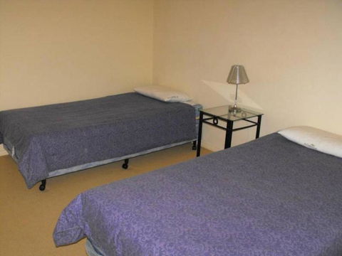 Millenium Unit 101 Cnr Head & West Sts - Accommodation NT 6