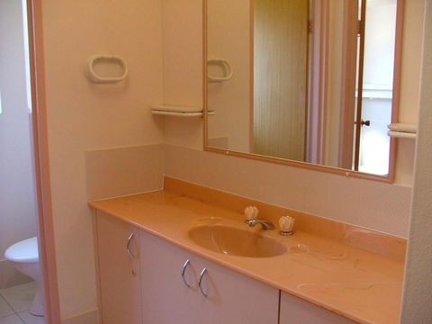 Renas Court Unit 6 72 Little Street - Accommodation NT 1