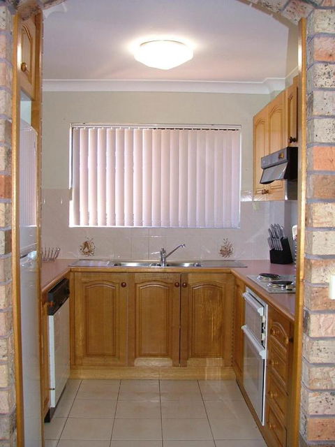 Renas Court Unit 6 72 Little Street - Accommodation NT 6