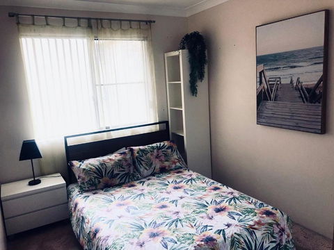 Renas Court Unit 6 72 Little Street - Accommodation NT 5