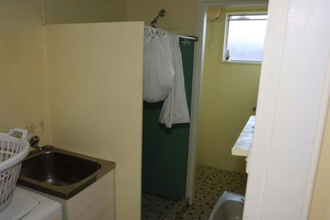 The South Sussex Cottage - NT Tourism 5
