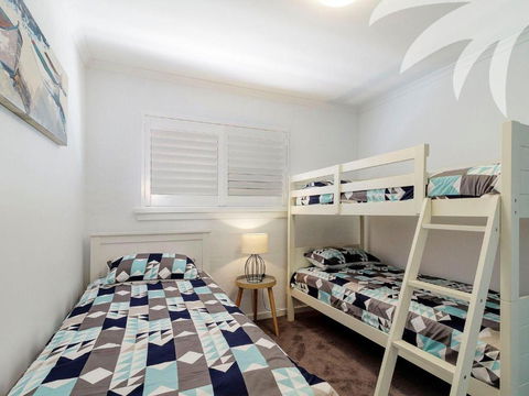 Seascape 2 At Blueys - Accommodation NT 7